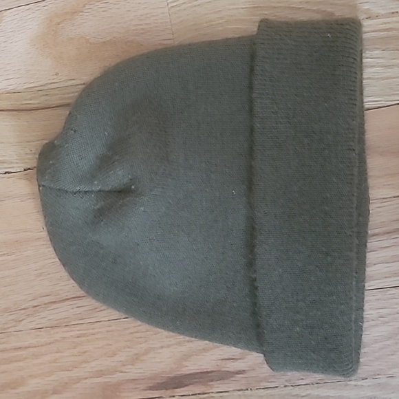 Carhartt olive green beanie hat made in USA - Picture 2 of 7